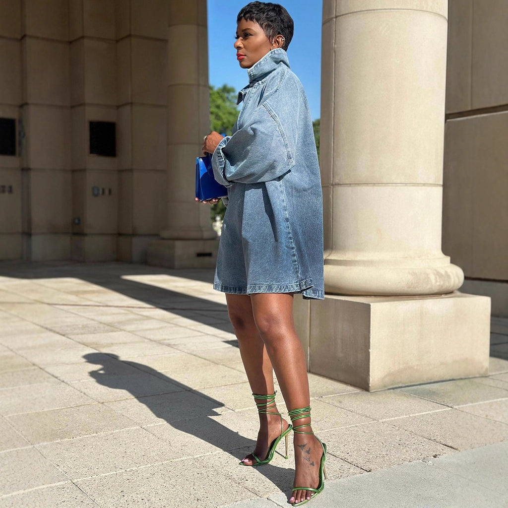 Chic Women's Loose Fit Dress with Turn-Down Collar, Gradient Color, Long Sleeve Denim Dress