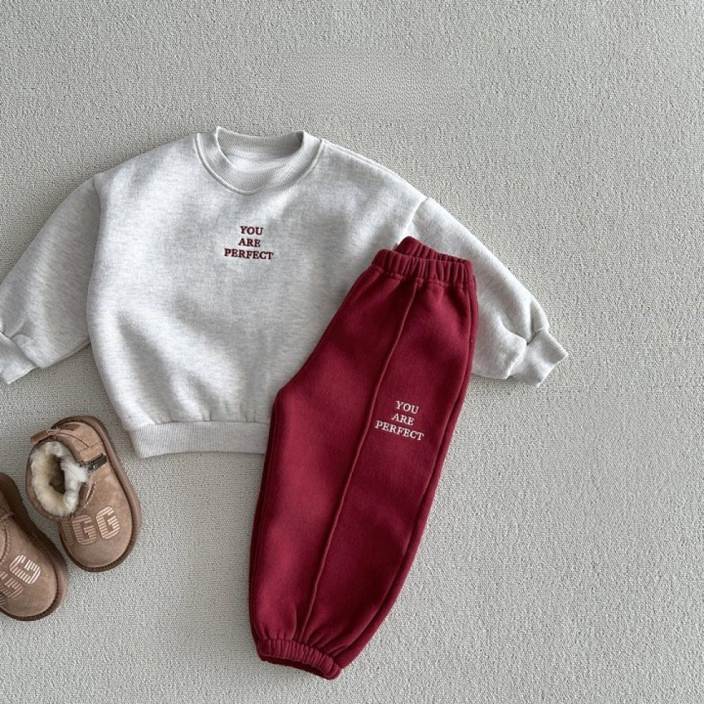 Embroidered letter color blocking casual versatile and plush two-piece set