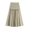 Half length skirt with a double layered curtain that covers the flesh
