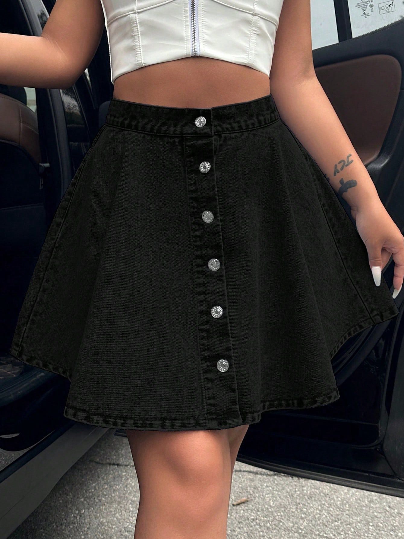 High waisted loose denim skirt